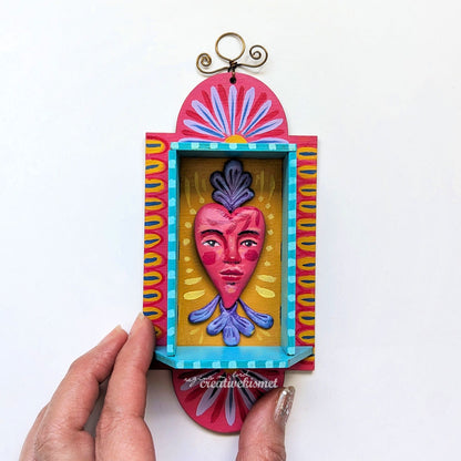 Nicho Shrine Large - Tender Heart