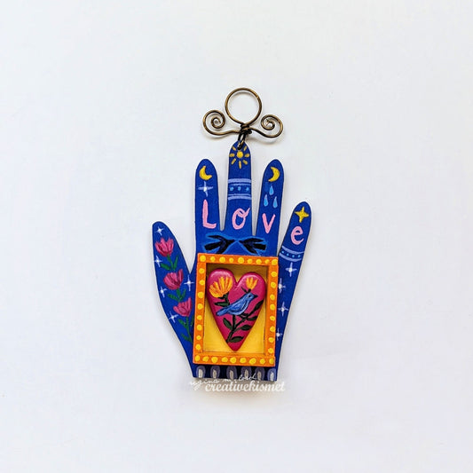 Nicho Shrine Ornament - Heart in Loving Hand